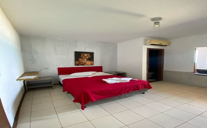 1d06d70f-0dd4-4422-b8d0-6c5ea0d5e59a (1)